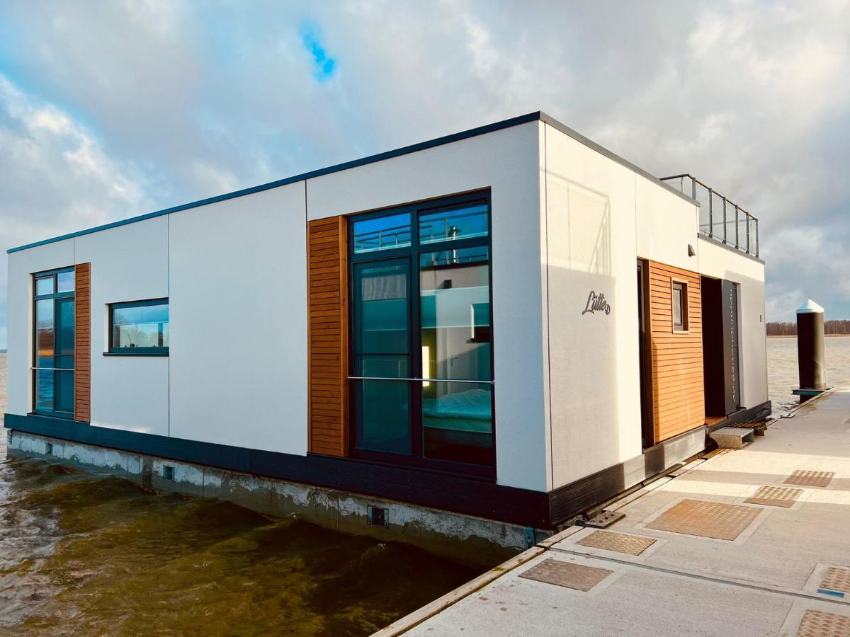 Vila Schwimmendes Haus Luette Ribnitz-Damgarten Exteriér fotografie